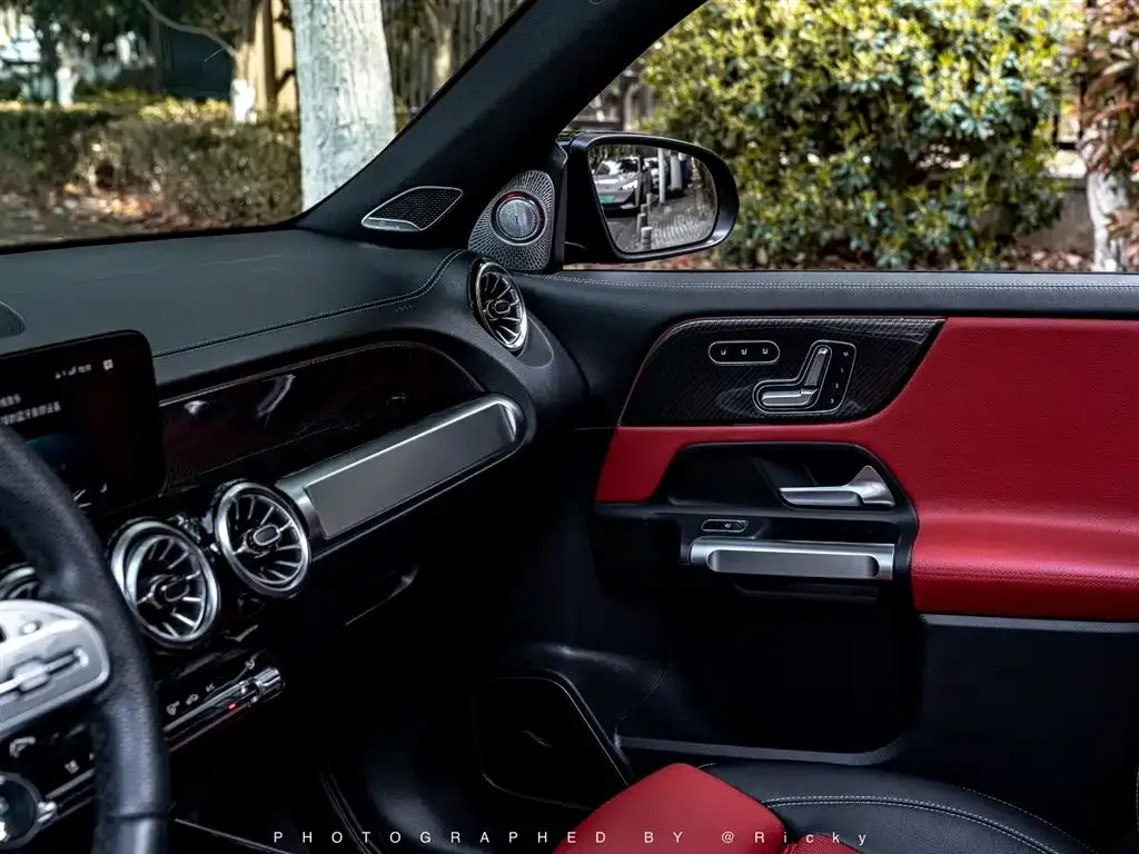Mercedes-Benz GLB AMG — фото 7