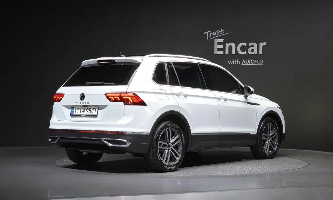 Volkswagen Tiguan — фото 5