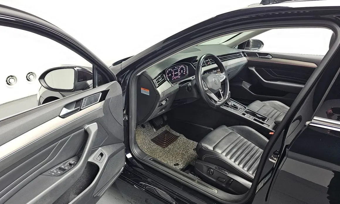 Volkswagen Passat — фото 7