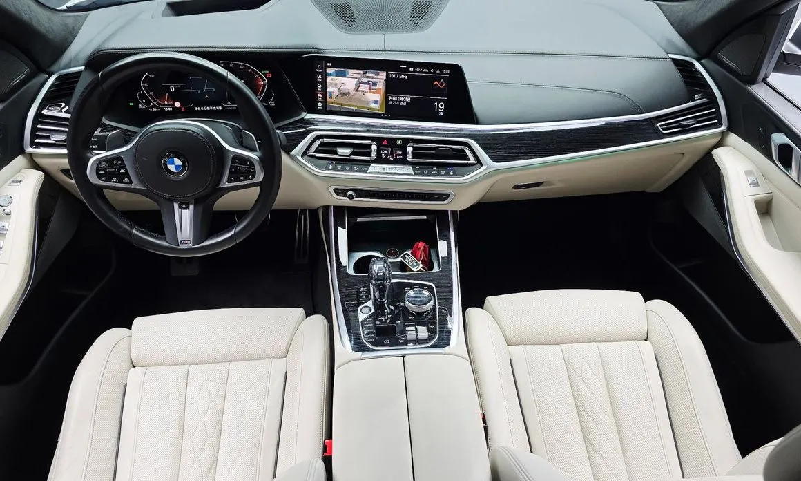 BMW X7 — фото 10