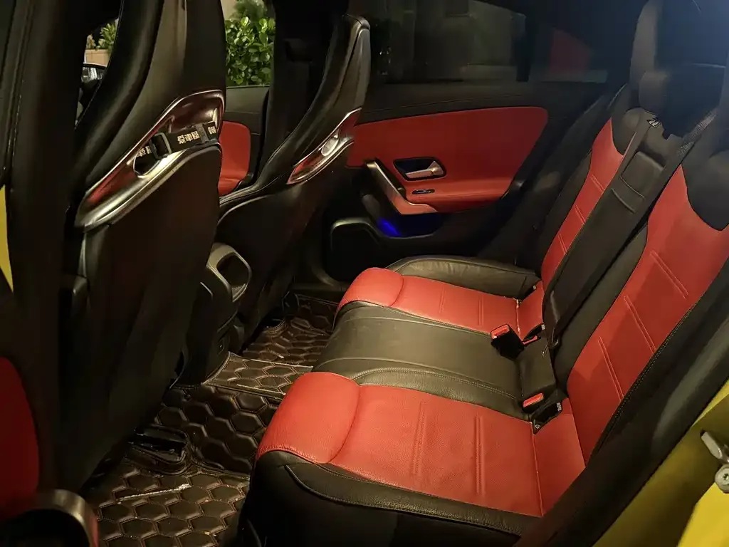 Mercedes-Benz CLA AMG — фото 4