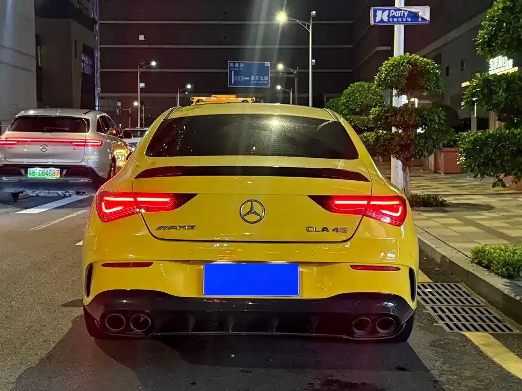 Mercedes-Benz CLA AMG — фото 7