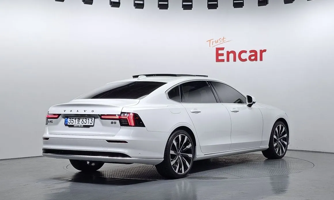 Volvo S90 — фото 6