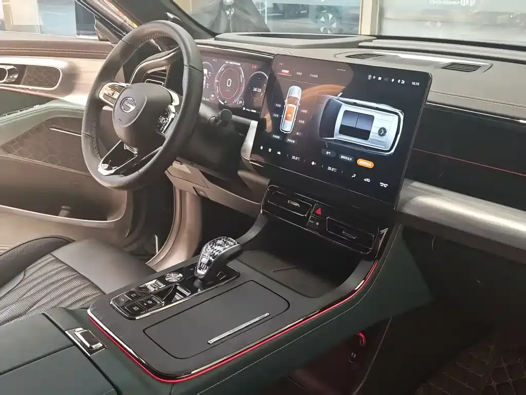 GAC Motor Trumpchi GS8 — фото 8