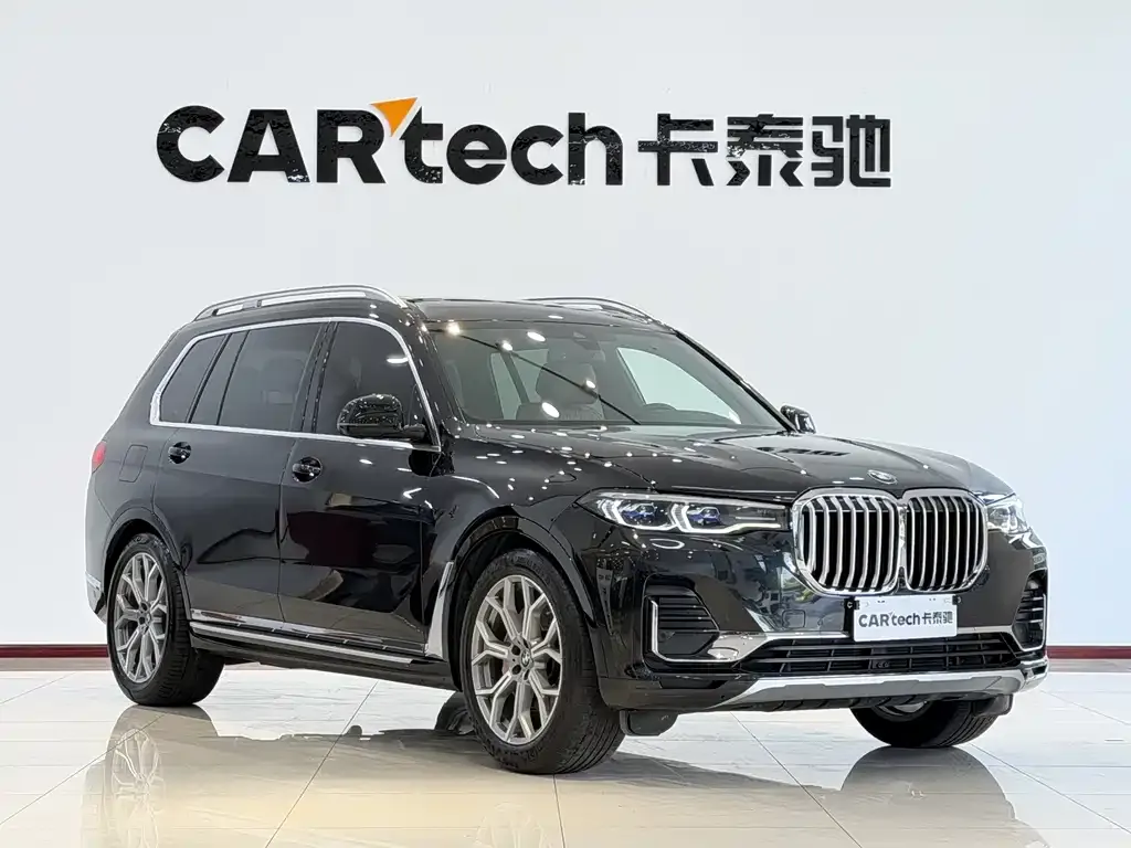 BMW X7 — фото 8