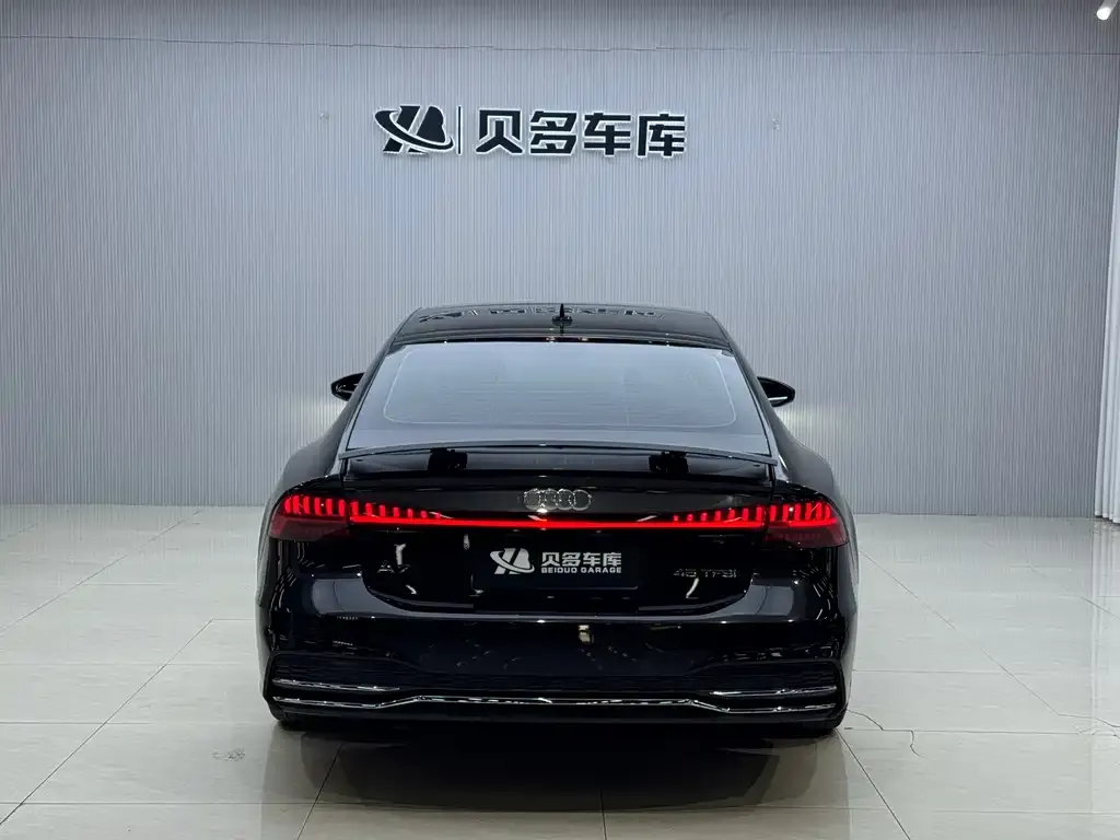 Audi A7 — фото 10