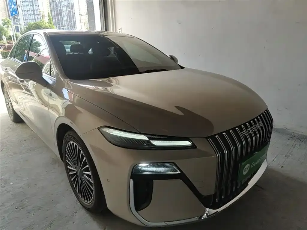 Roewe M7 DMH — фото 3