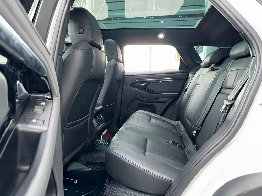 Land Rover Evoque — фото 2