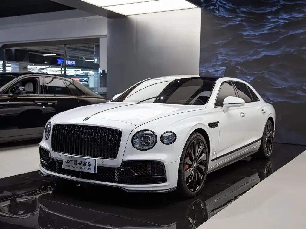 Bentley Flying Spur — фото 1