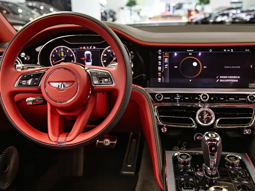 Bentley Flying Spur — фото 10