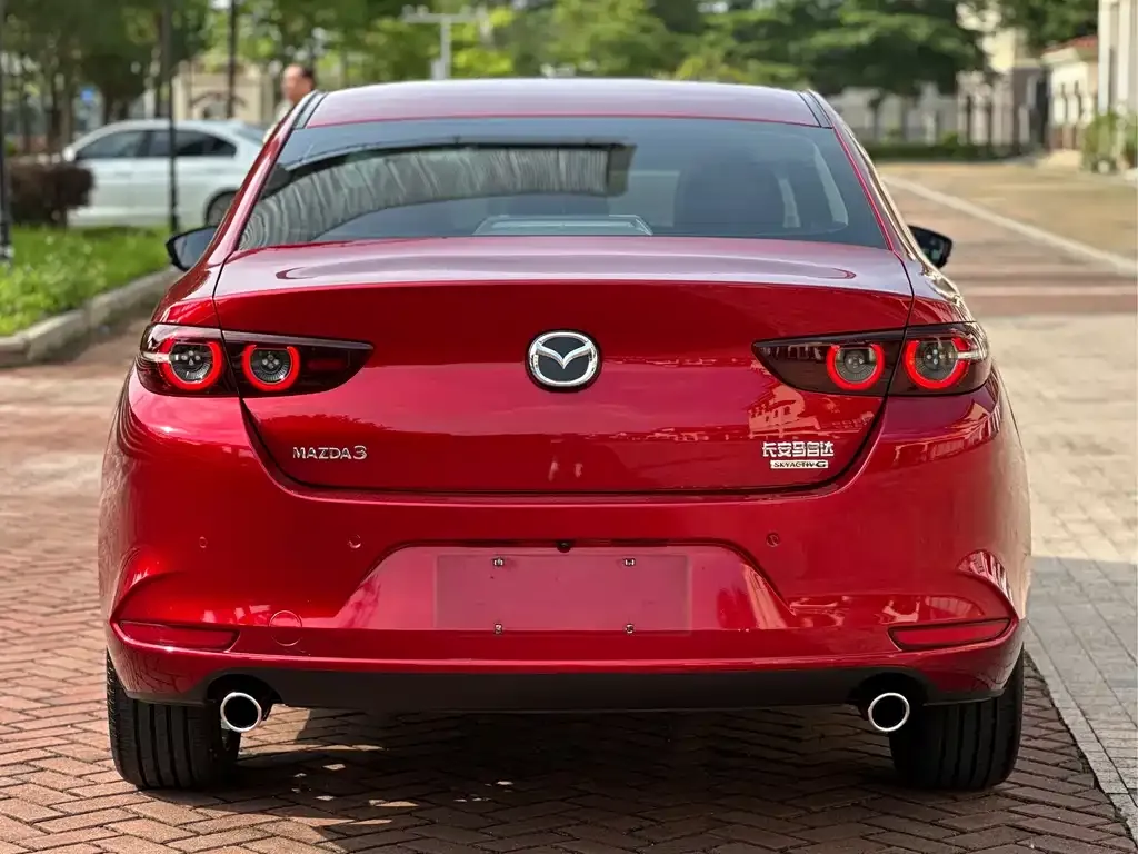 Mazda 3 Axela — фото 6
