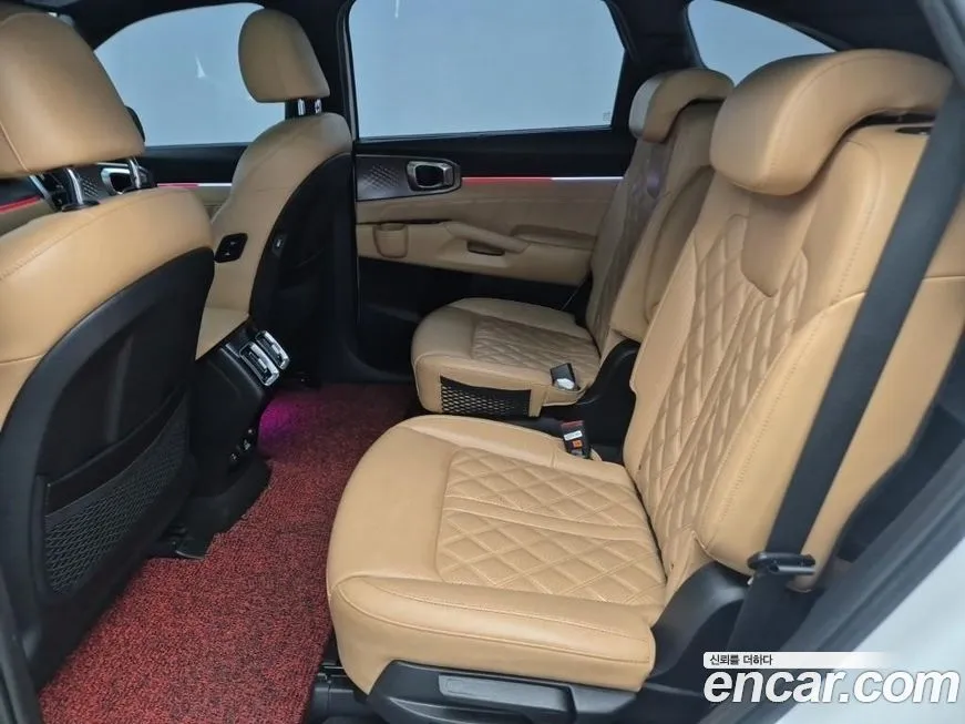 Kia Sorento — фото 9