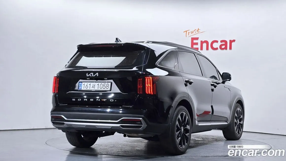 Kia Sorento — фото 5