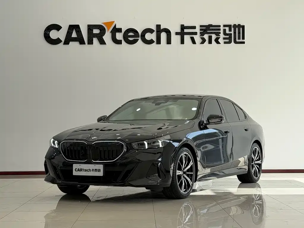 BMW 5 Series (Import) — фото 1
