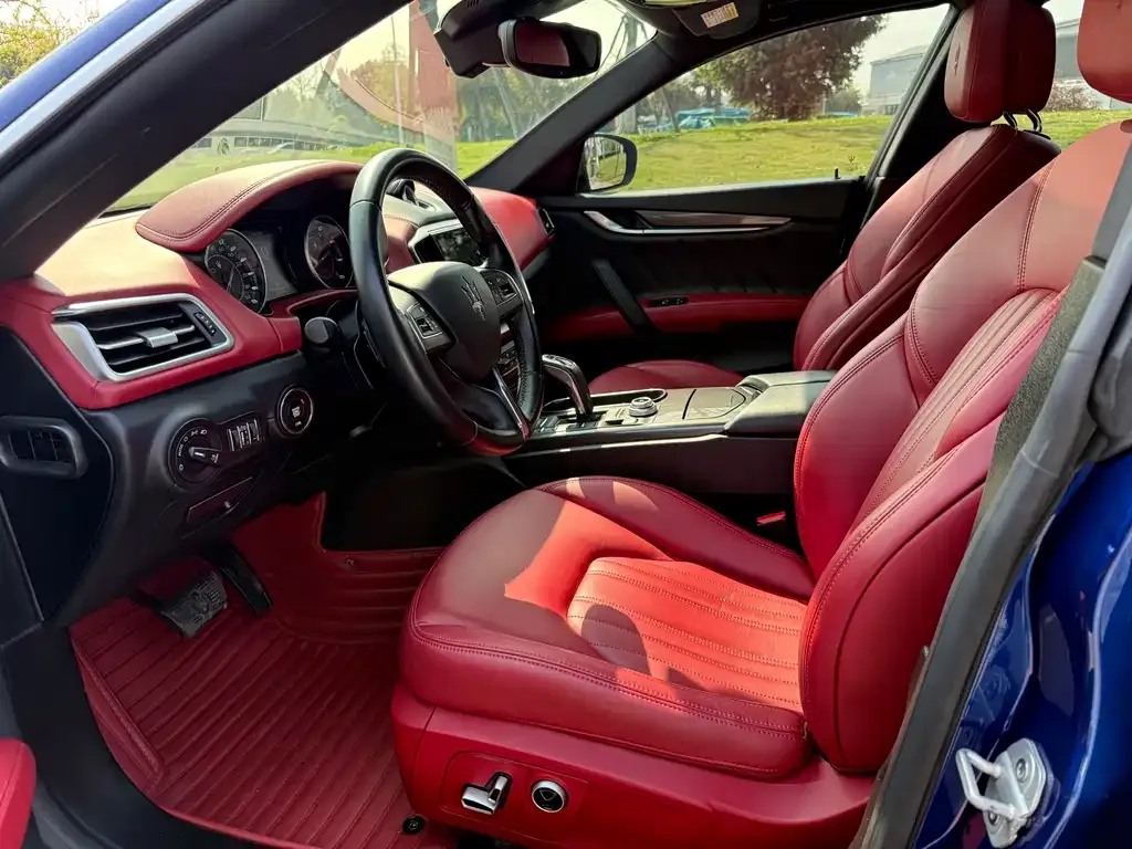 Maserati Ghibli — фото 6