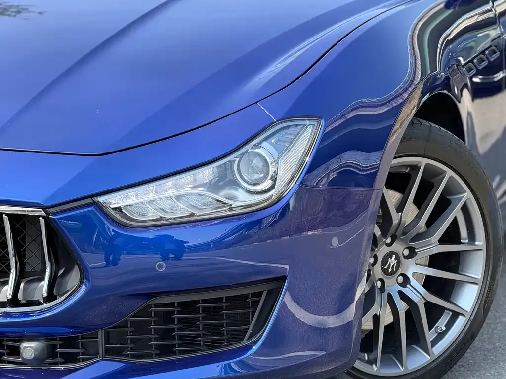 Maserati Ghibli — фото 9