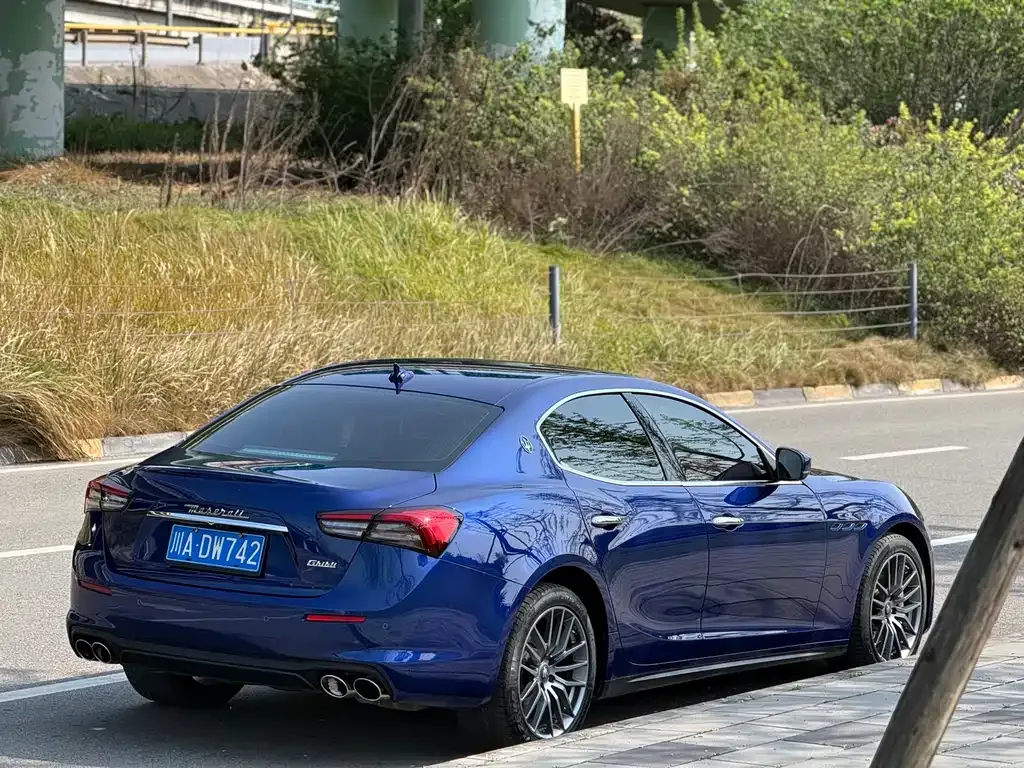 Maserati Ghibli — фото 5