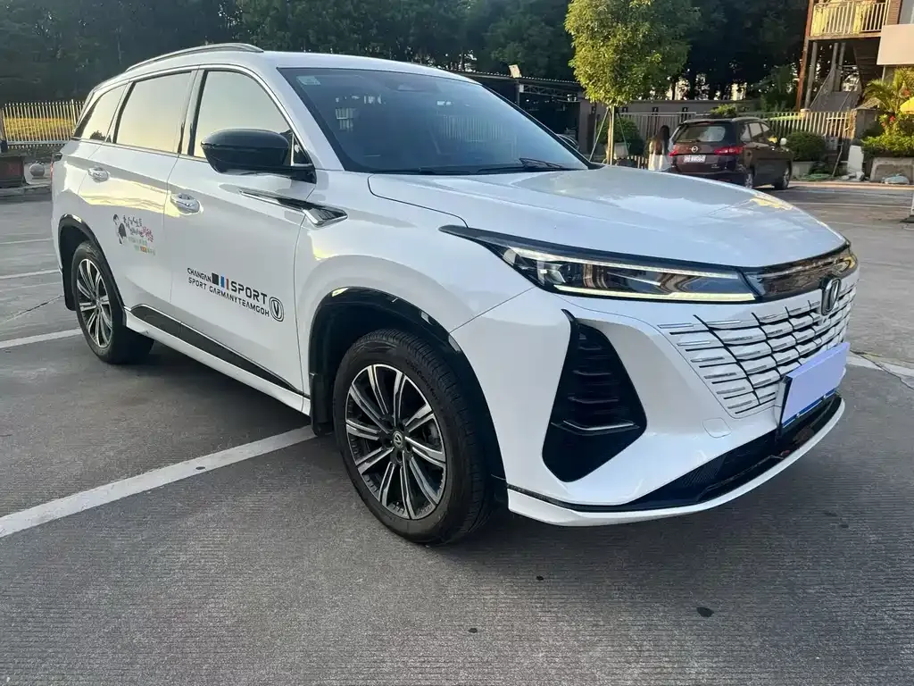 Changan CS75PLUS — фото 6