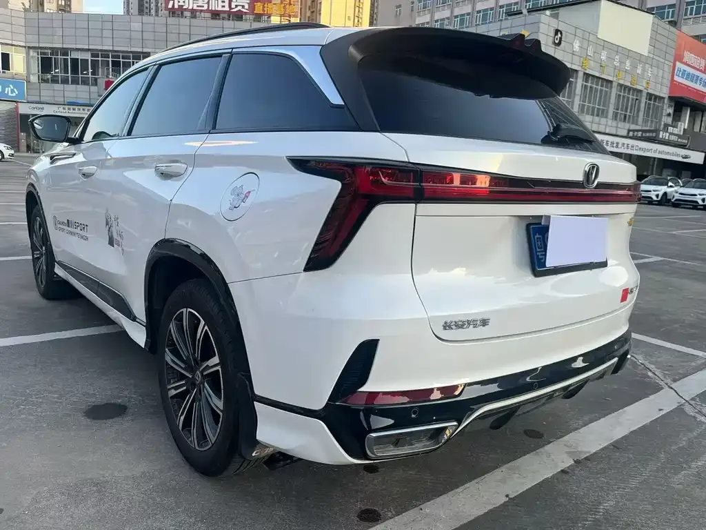 Changan CS75PLUS — фото 9