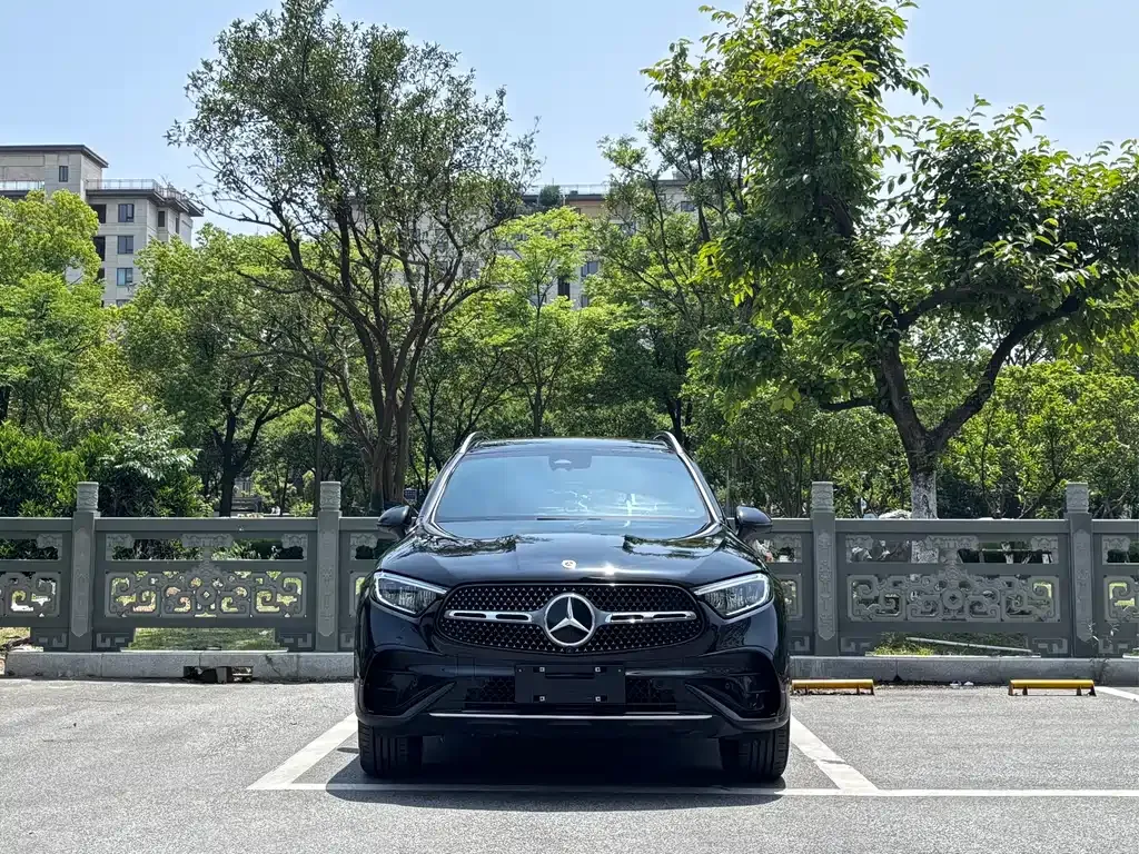 Mercedes-Benz GLC — фото 9