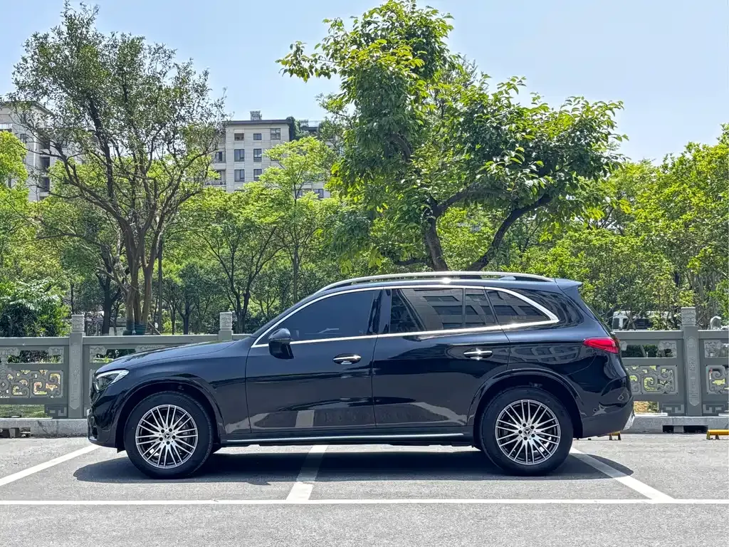 Mercedes-Benz GLC — фото 10