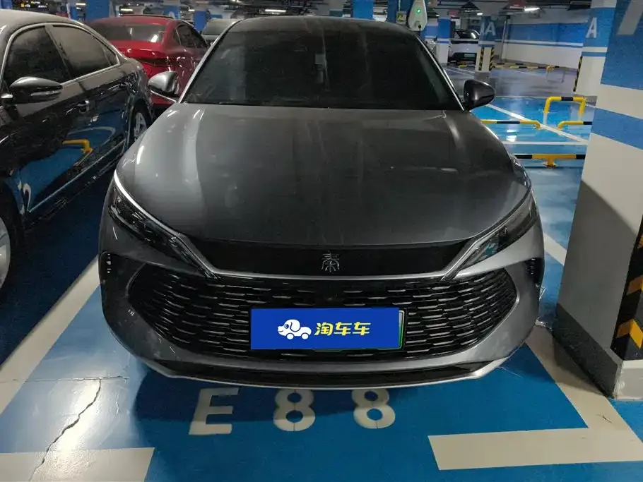 BYD Qin L — фото 9