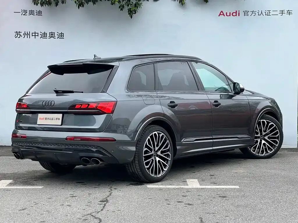 Audi SQ7 — фото 10