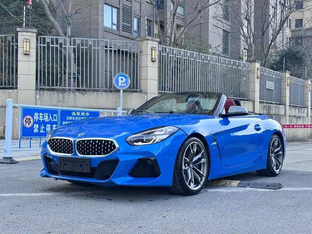 BMW Z4 — фото 1