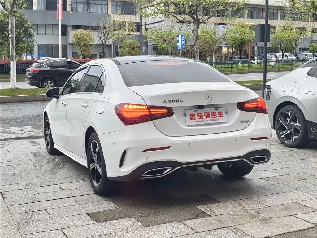 Mercedes-Benz A-Class — фото 10