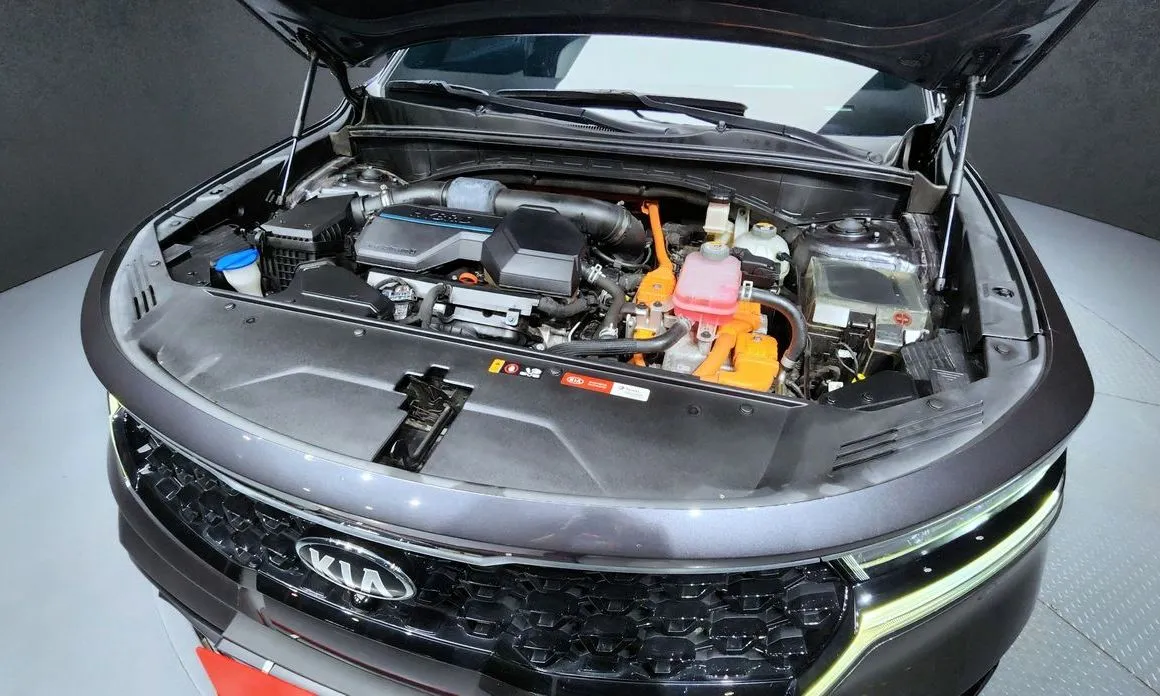 Kia Sorento — фото 10