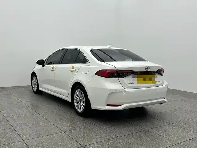 Toyota Allion — фото 10
