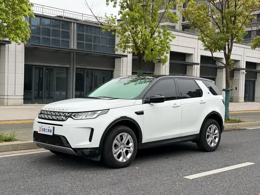 Land Rover Discovery Sport — фото 1