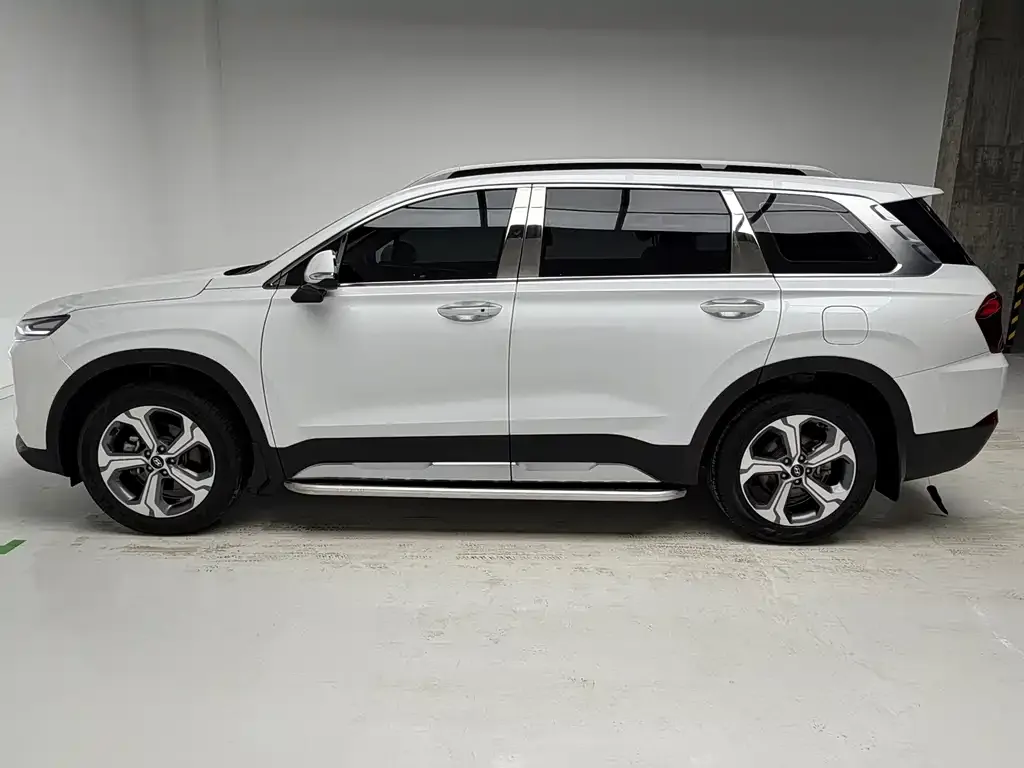Hyundai Santa Fe — фото 3