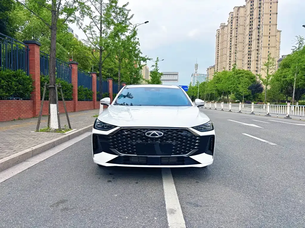 Chery Arrizo 8 PRO — фото 6