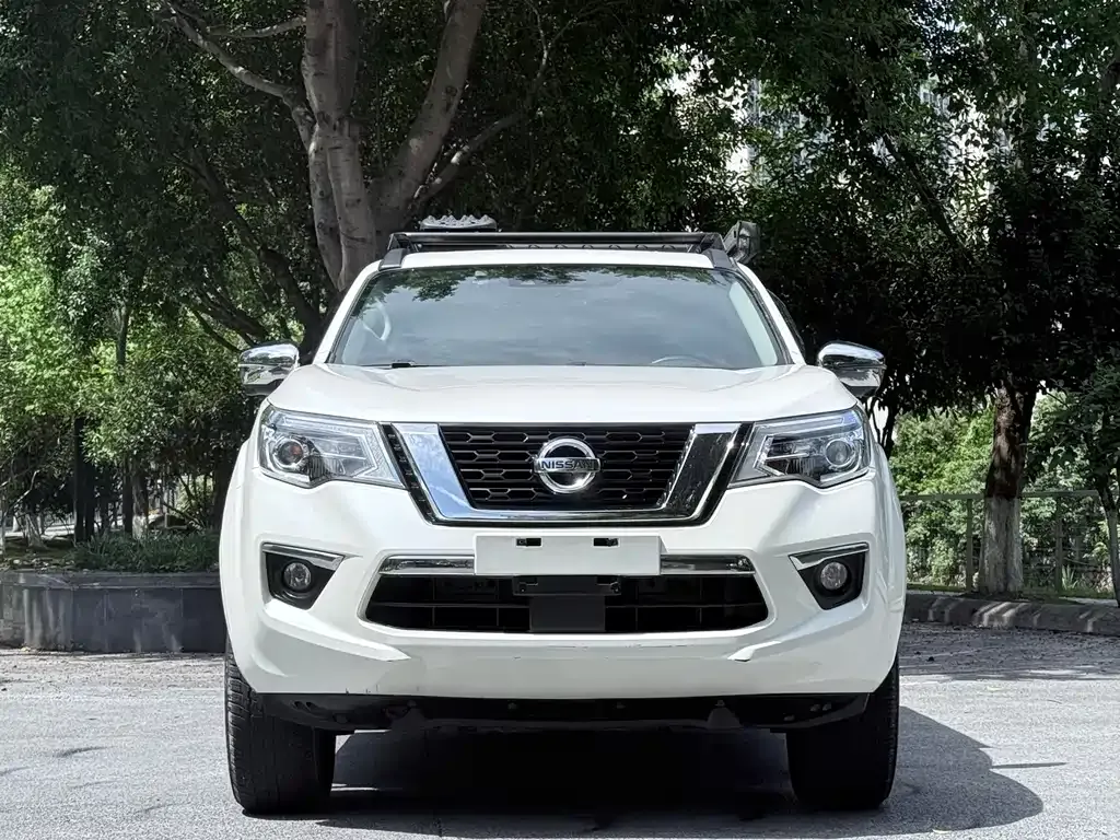Nissan Terra — фото 10