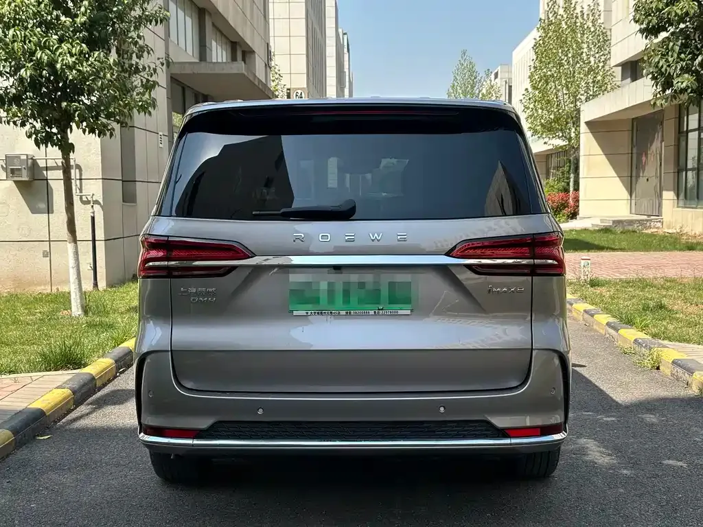 Roewe iMAX8 New Energy — фото 9