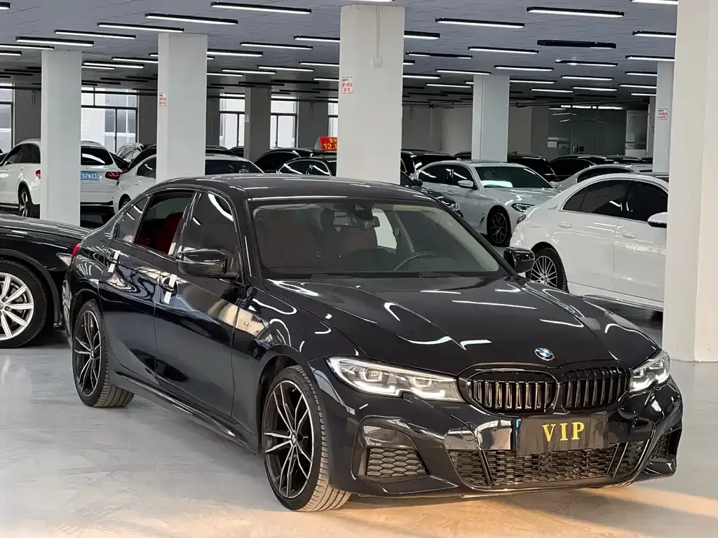 BMW 3 Series — фото 1