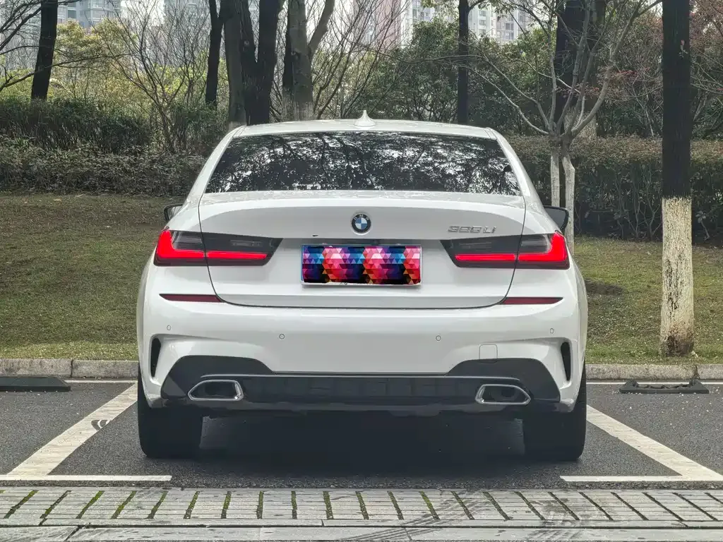 BMW 3 Series — фото 10