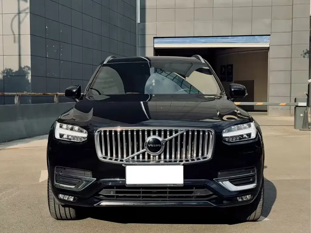 Volvo XC90 — фото 3
