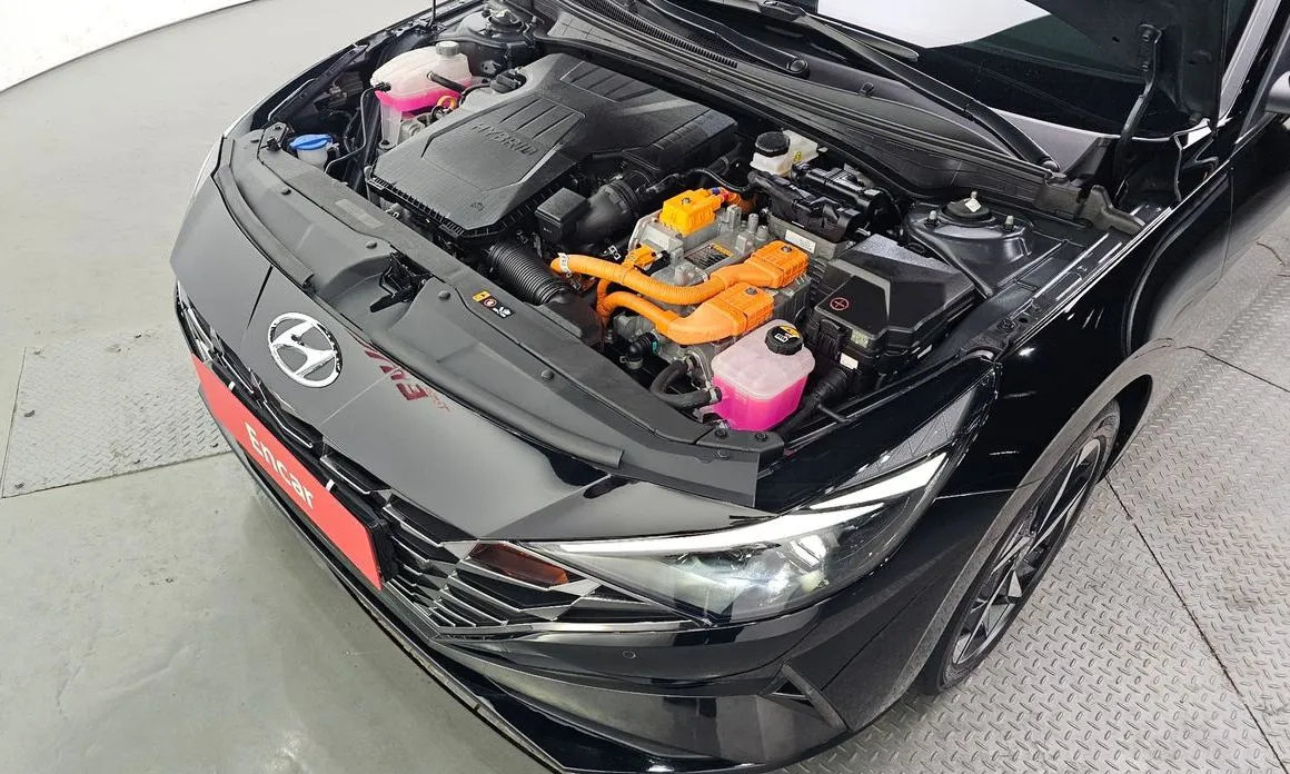 Hyundai AVANTE — фото 10