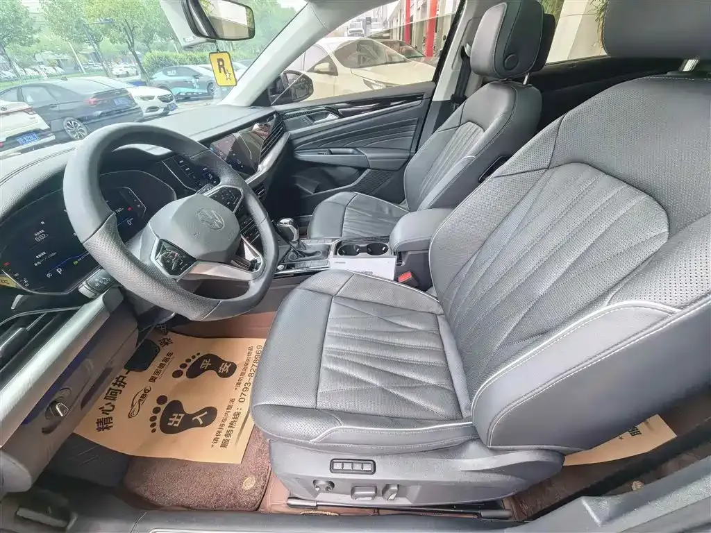 Volkswagen Passat — фото 4