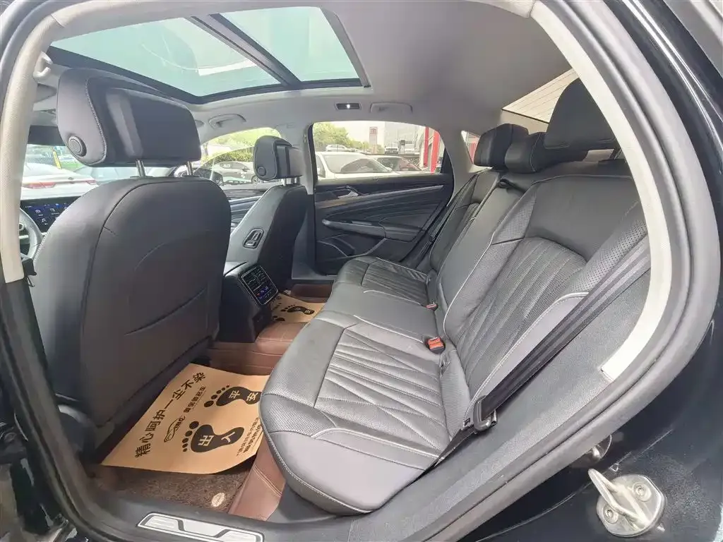 Volkswagen Passat — фото 3