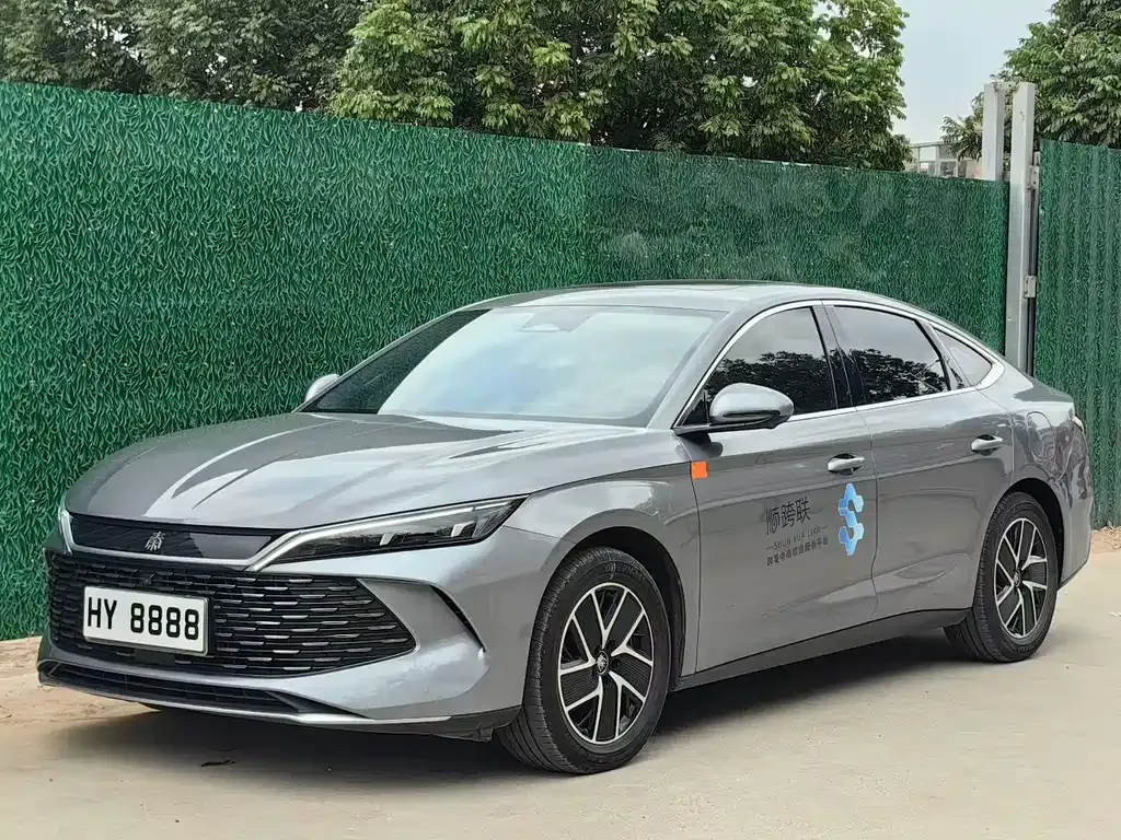 BYD Qin L — фото 1