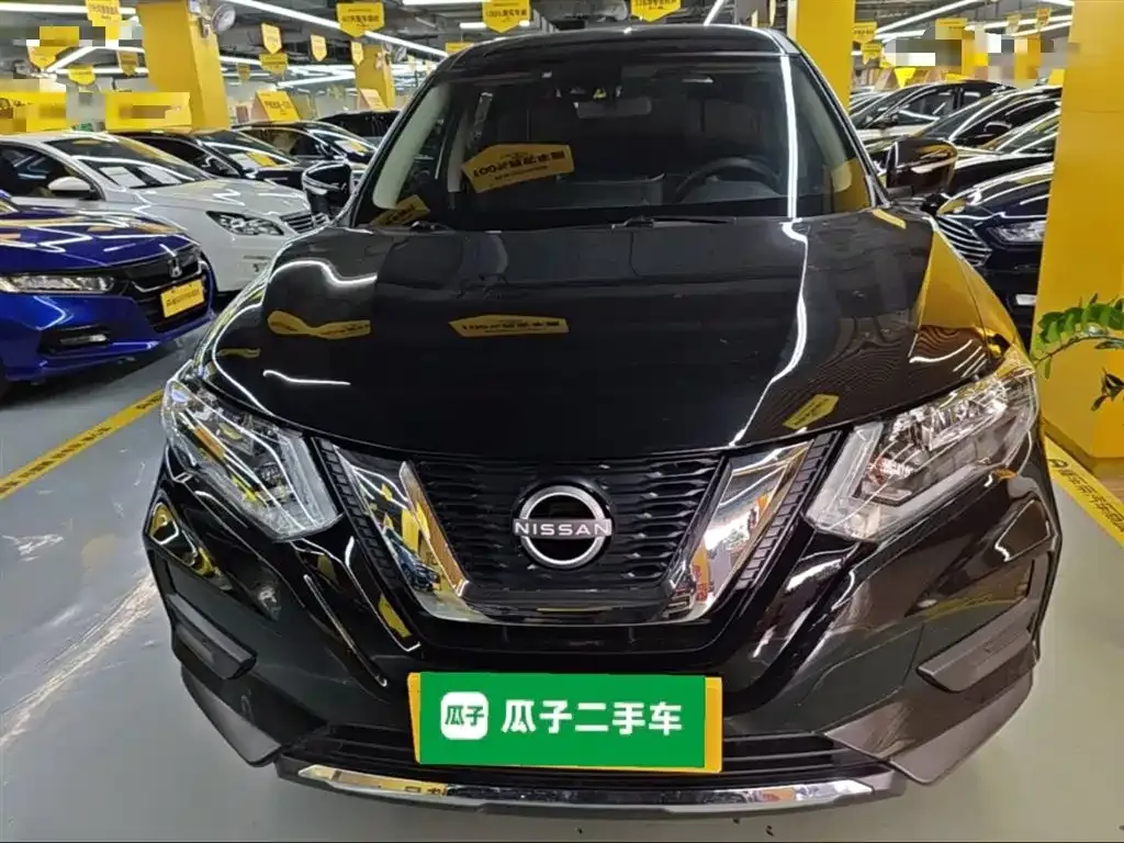 Nissan X-Trail — фото 10