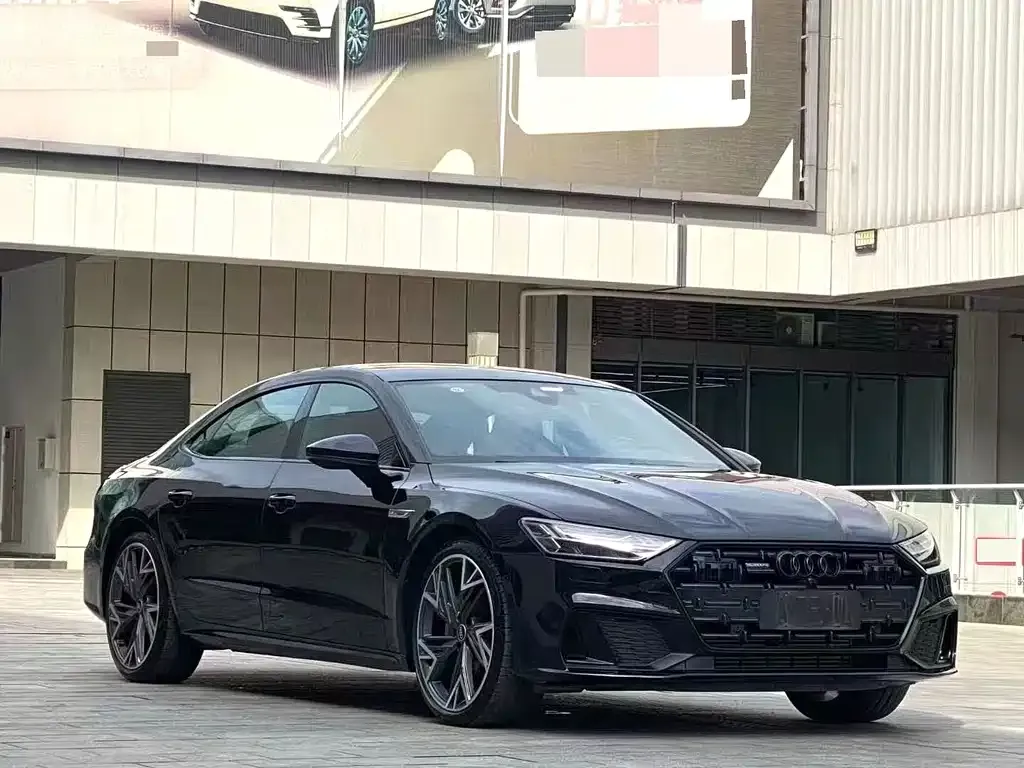 Audi A7L — фото 5