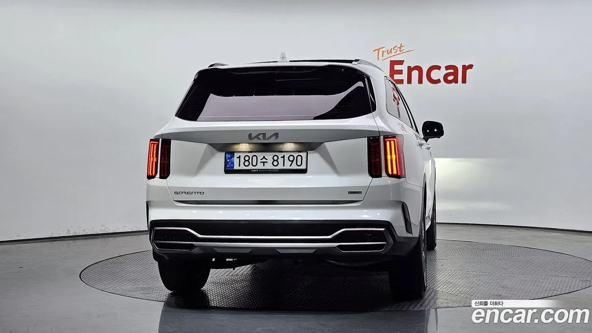 Kia Sorento — фото 3