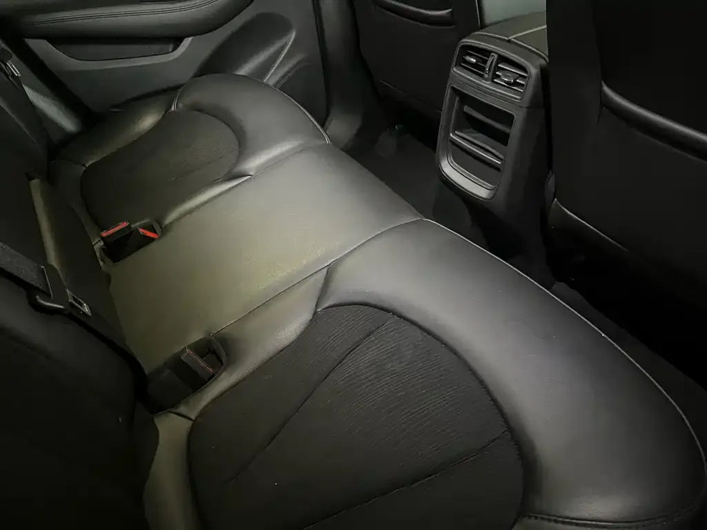 Buick Envision Plus — фото 10