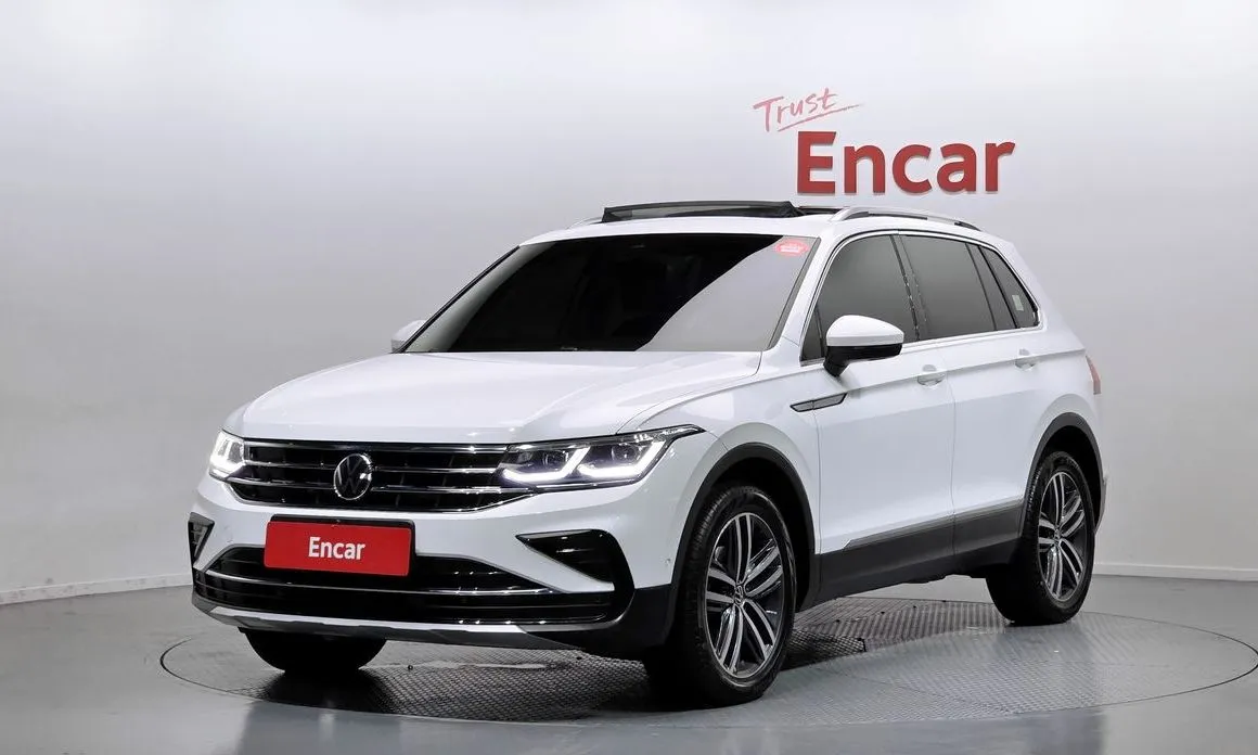 Volkswagen Tiguan — фото 1