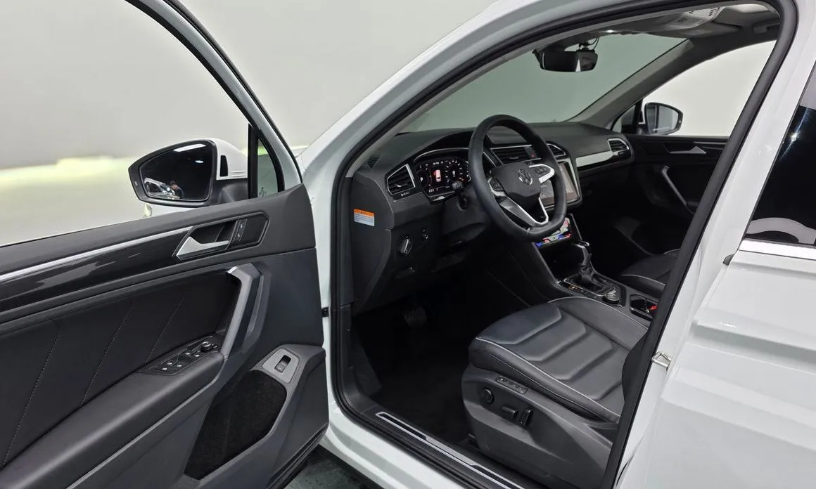 Volkswagen Tiguan — фото 4