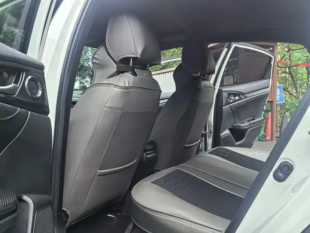 Honda Civic — фото 4